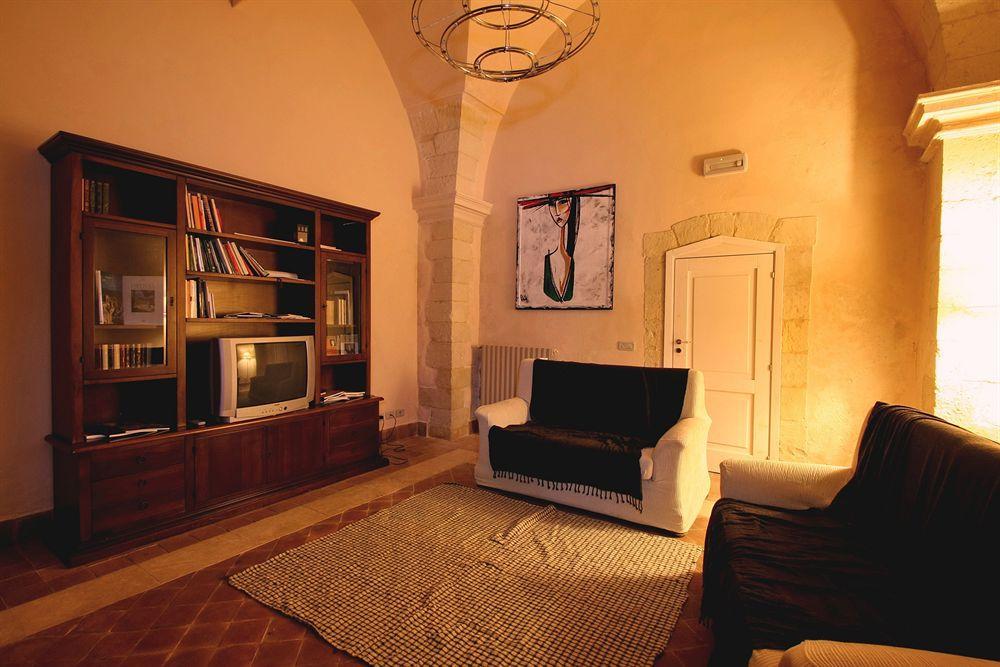 Eremo Madonna Delle Grazie Guest House Avola Bagian luar foto