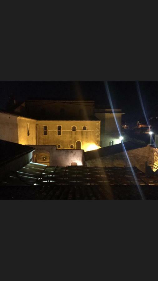 Eremo Madonna Delle Grazie Guest House Avola Bagian luar foto